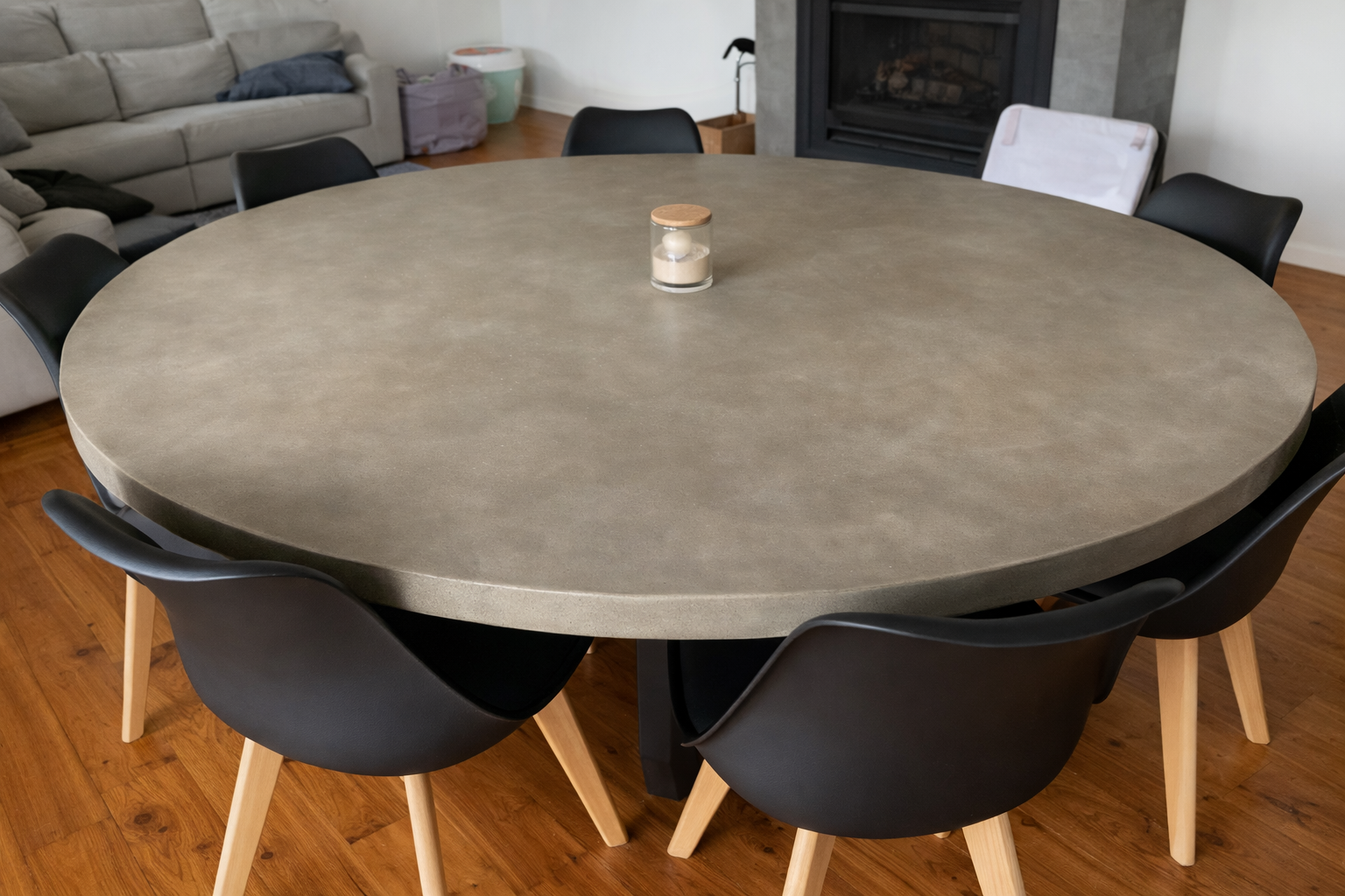 Round dining table with black frame