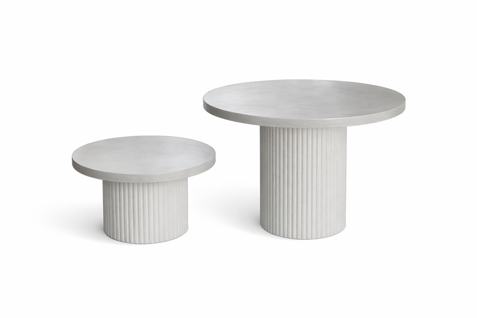 Outdoor Indoor Round coffee table with Smooth Pillar or rippled pillar